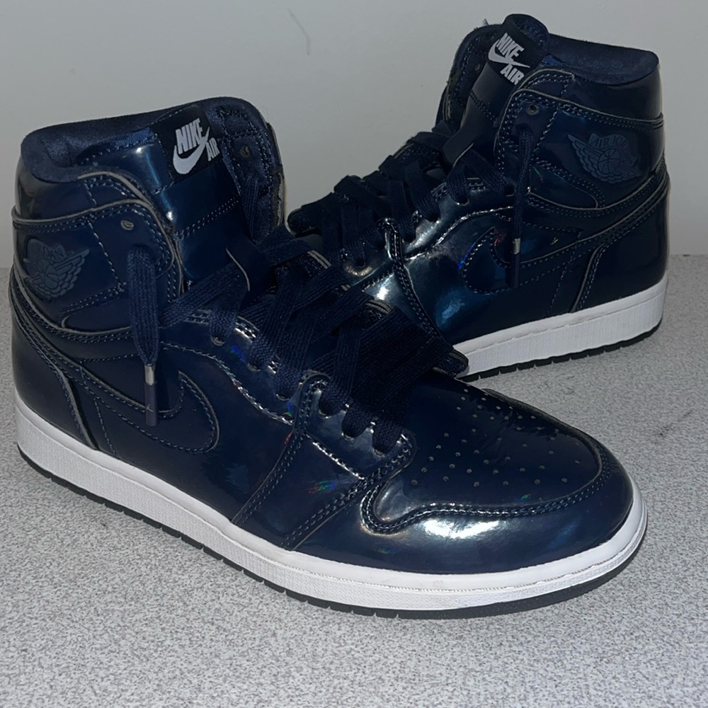 Air Jordan 1 retro high dover street market size 9, no box, used, good condition